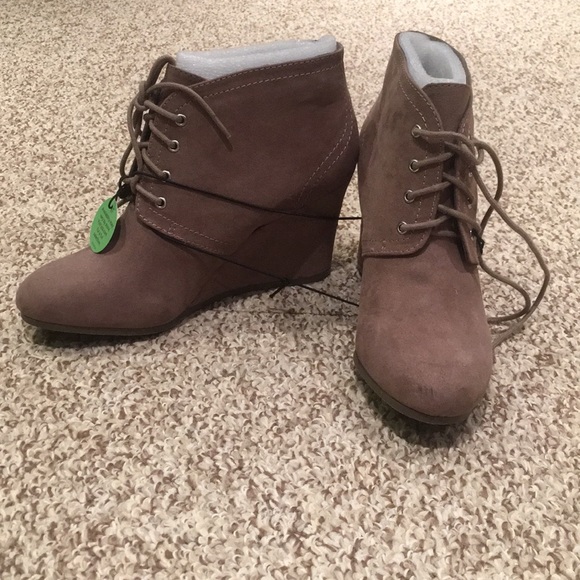 jcpenney Shoes Wedges Poshmark